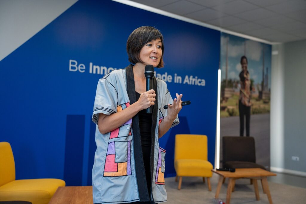 Designer presenting a project during the AIDA Fire Talks