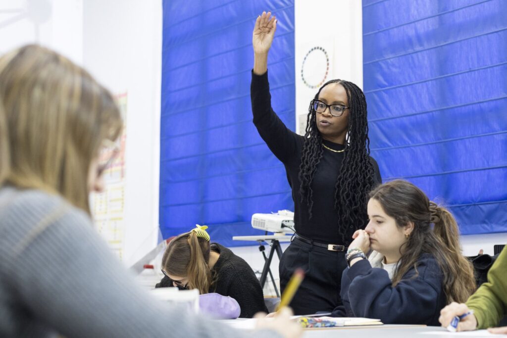 Juliet with ESDIR students 2