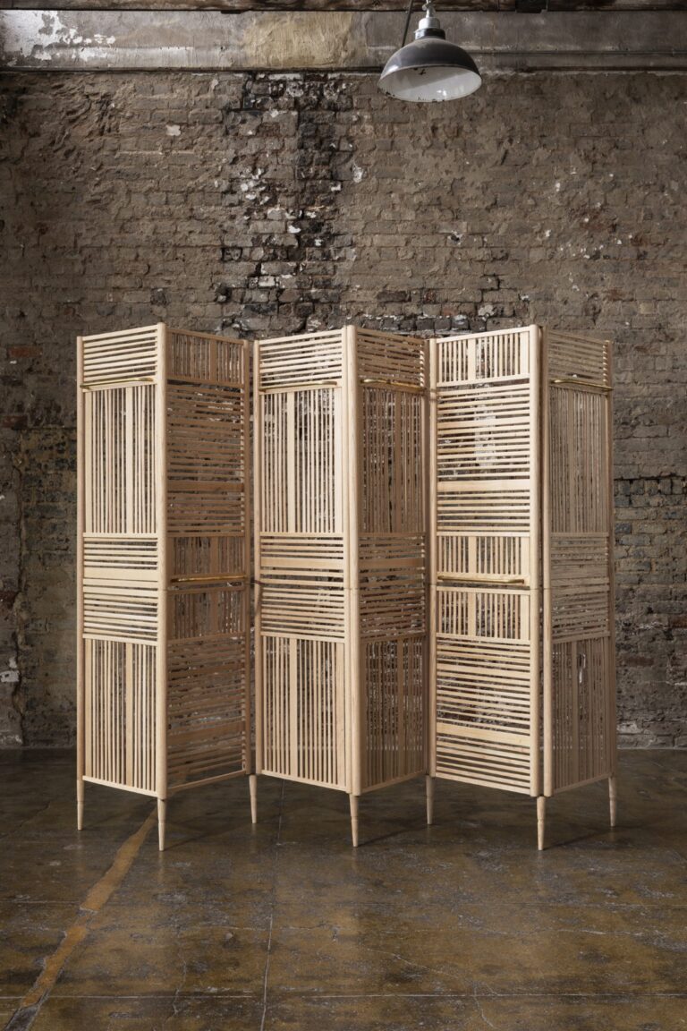 Kunja Kunja Screen Detail